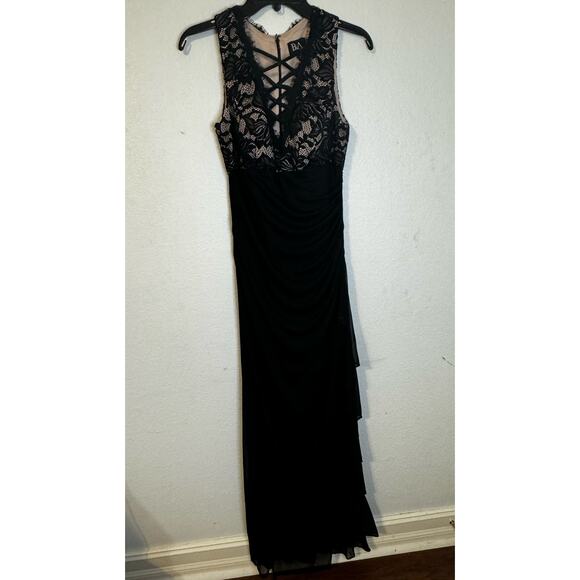B&A by Betsy and Adam Dresses & Skirts - B&A by Betsy & Adam Sleeveless Evening Gown Long Ruched Size 10‎ Black Lace